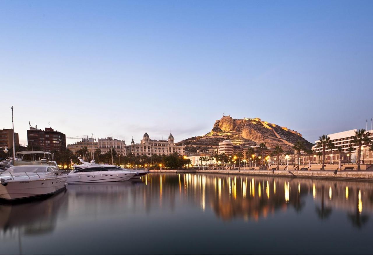 Luxury New Apartment City Centre & Beach, Alicante Extérieur photo