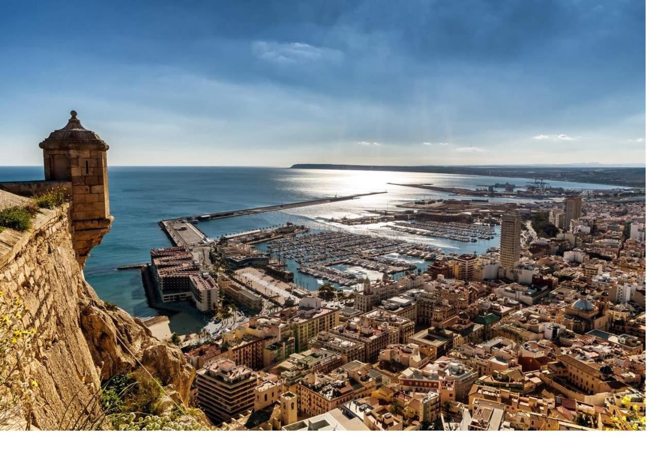 Luxury New Apartment City Centre & Beach, Alicante Extérieur photo