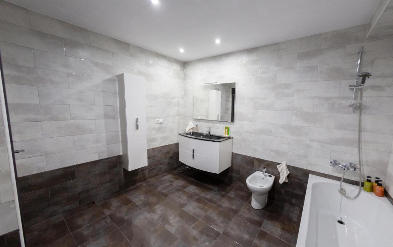 Luxury New Apartment City Centre & Beach, Alicante Extérieur photo