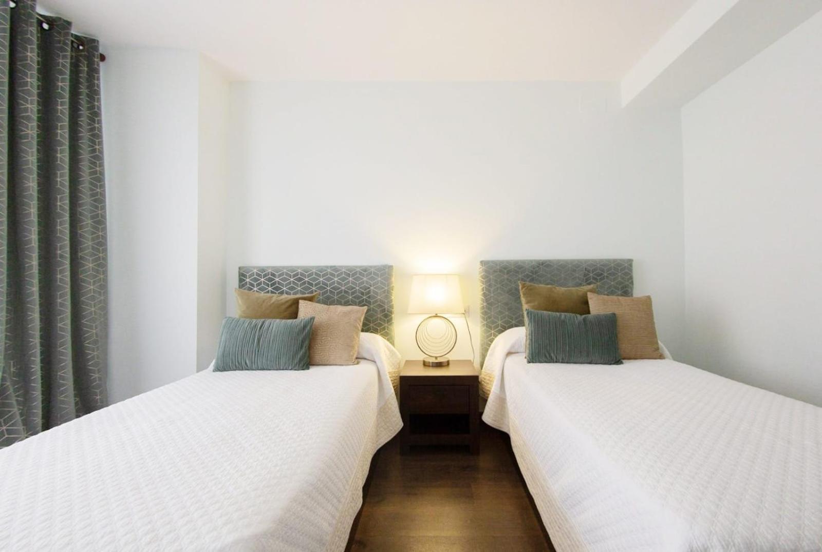 Luxury New Apartment City Centre & Beach, Alicante Extérieur photo